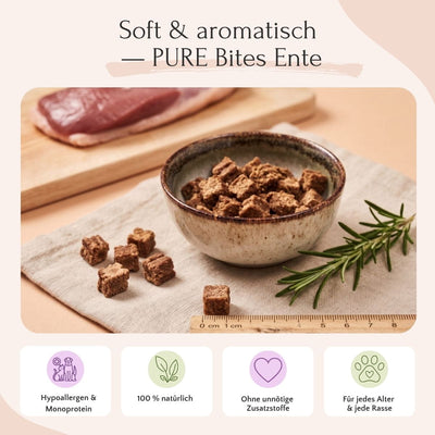 PURE Bites Ente von FAVLY Petfood: Natürliche Hundesnacks mit Ente und Kräutern, Informationen auf Deutsch.